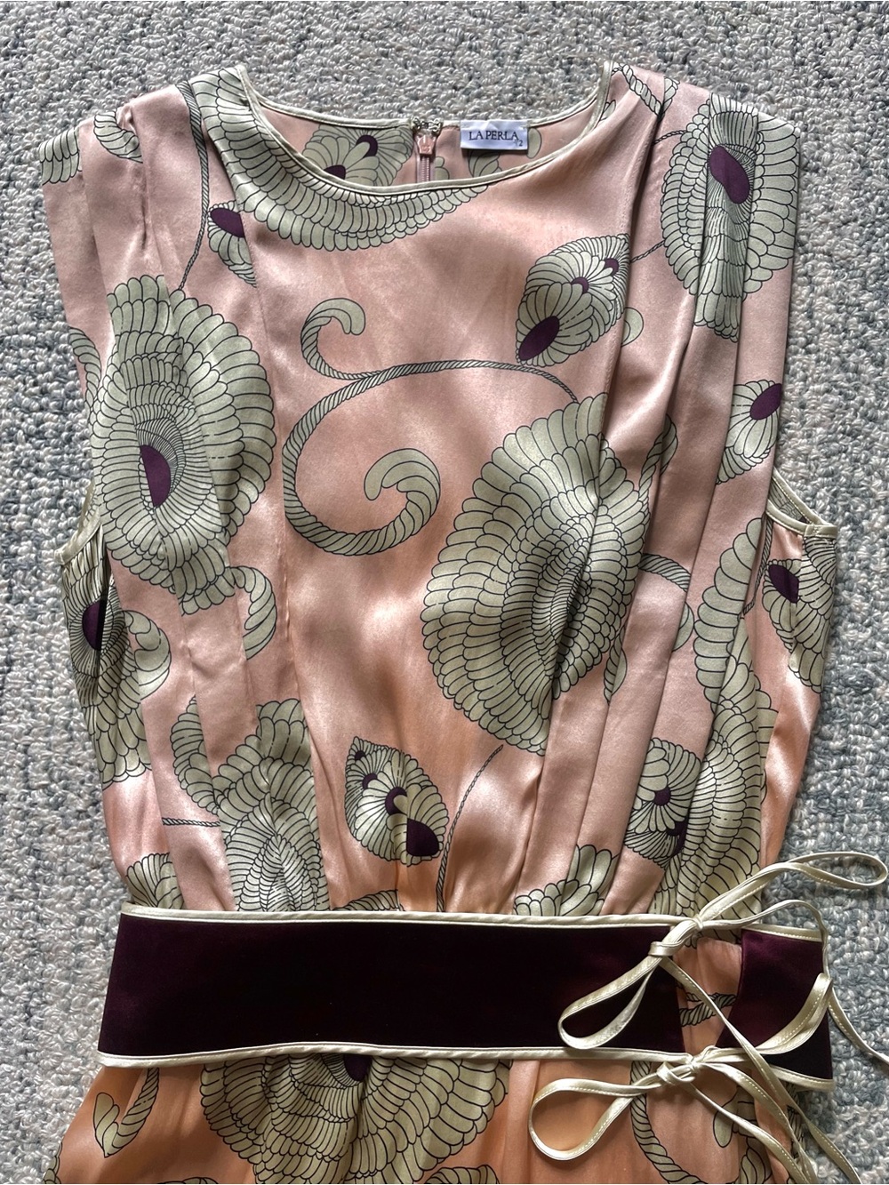 Vintage LA PERLA Main Line Silk Dress Medallion Floral Print Dusty Rose Purple - Picture 4 of 13